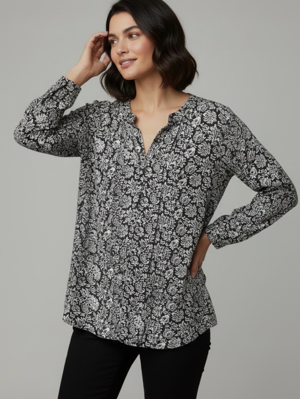 Liz Claiborne Floral V-Neck Blouse